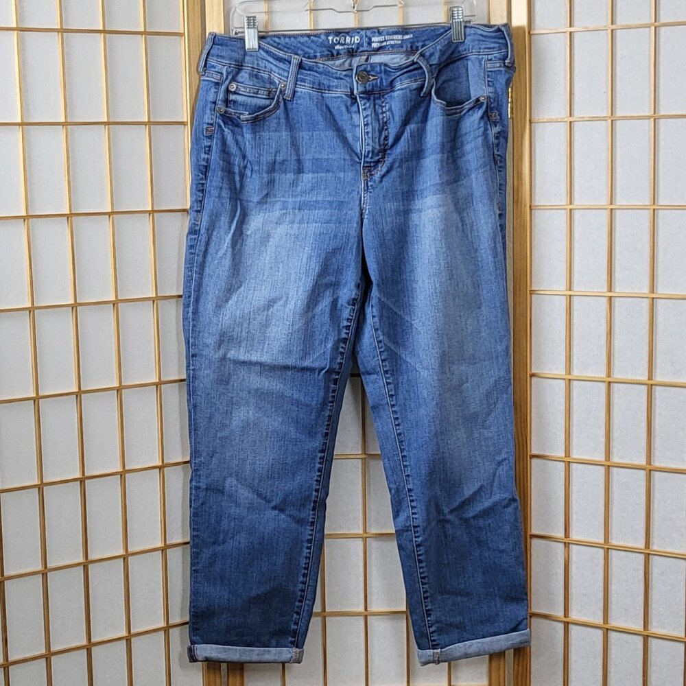 Torrid Perfect Boyfriend Ankle Premium Stretch jeans EUC size 16R